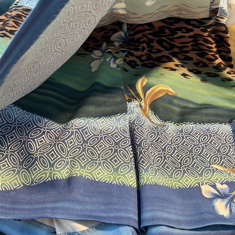 View,Love this Company! Fun,Funky & Fabulous Skort, Perfect Condition, Size 2/4 - Picture 8 of 11